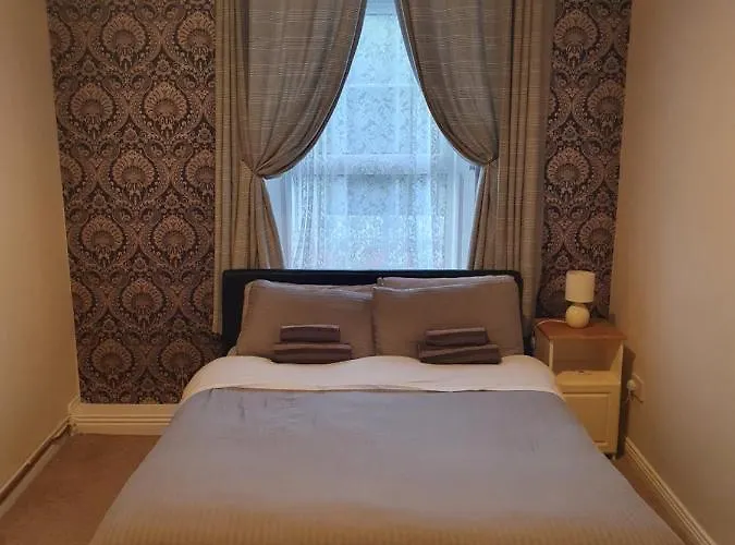 Gordon's 로우리아